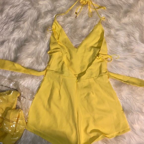 Romper - Picture 2 of 5